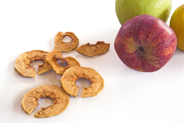 Dried apples